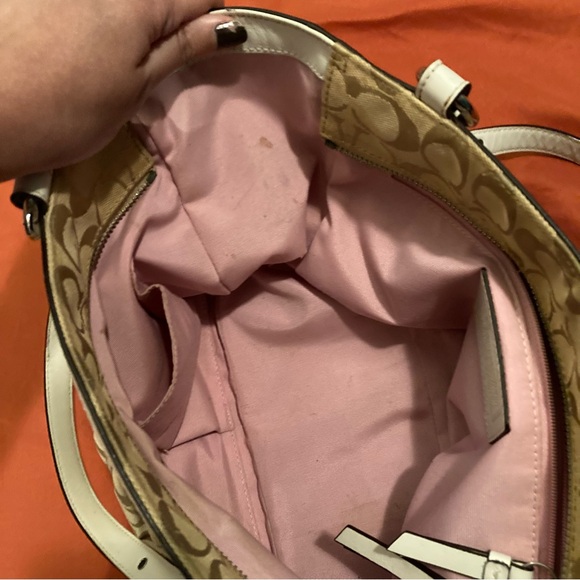 Vintage Coach Signature Logo Shoulder Bag - Picture 8 of 15